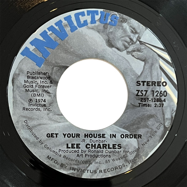 Lee Charles - Sittin On A Time Bomb