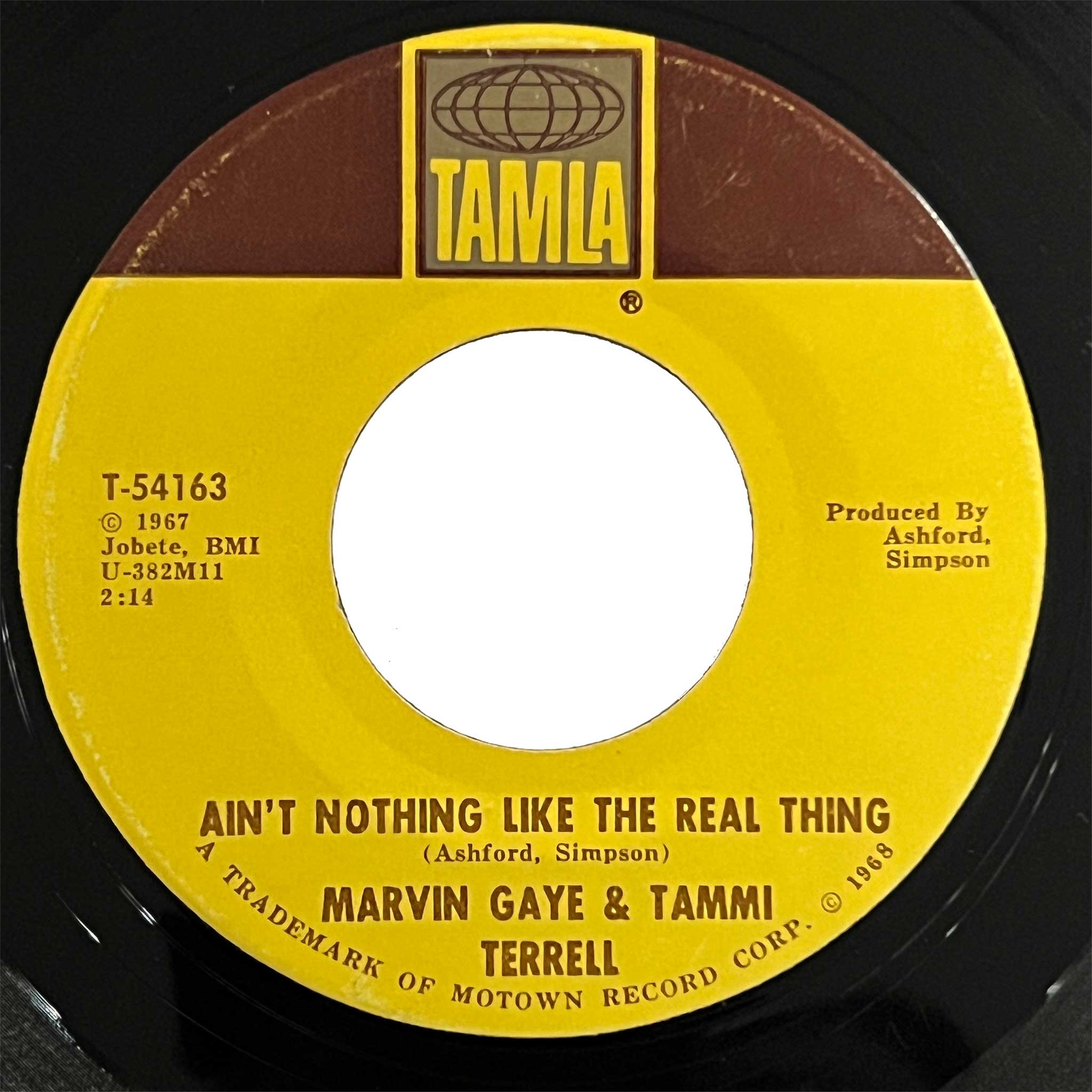 Marvin Gaye and Tammi Terrell - Ain't Nothing Like The Real Thing