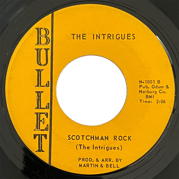 Intrigues - In A Moment (Bullet)